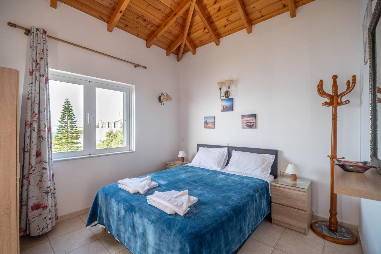 Manos Apartments อัลมีรีดา ภายนอก รูปภาพ